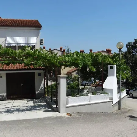 Almar Apartament