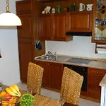 Apartment Almar *