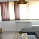Almar Apartment Jusici